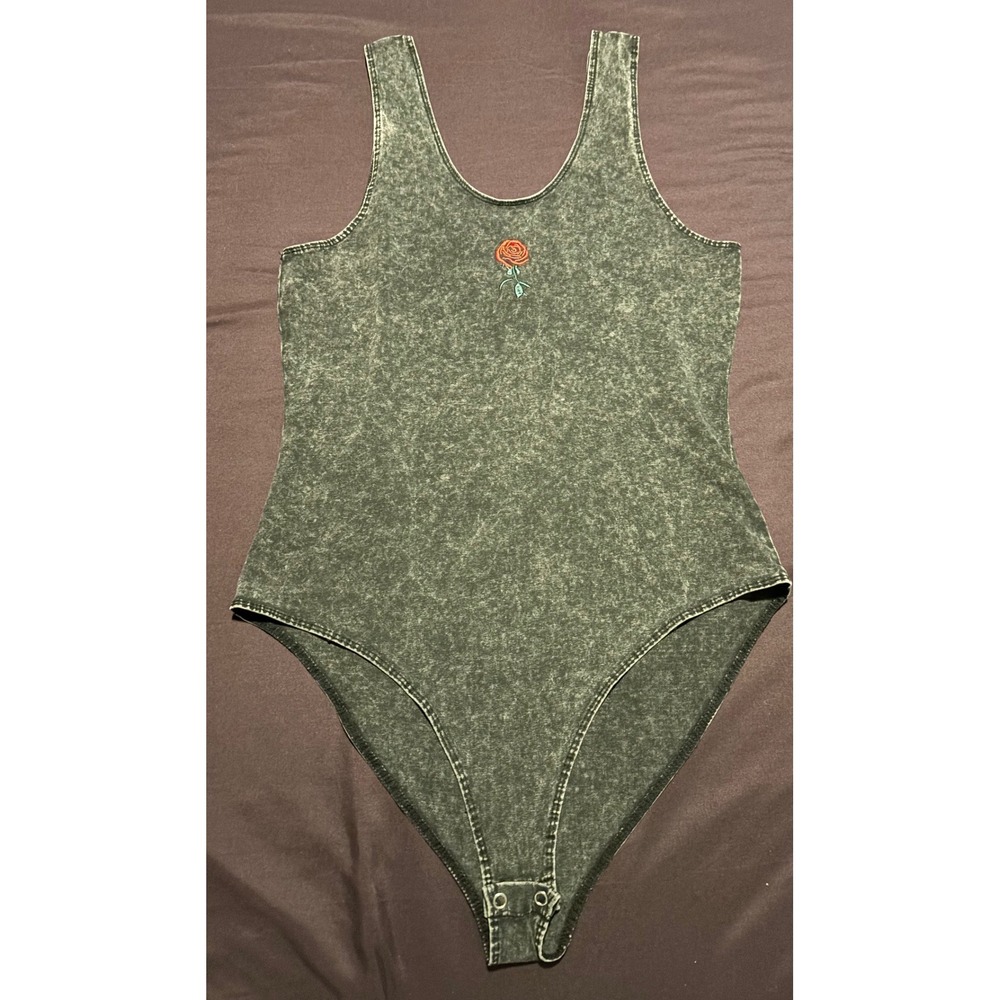 Urban Nation Womens Small Acid Wash Rose Embroidered‎ Sleeveless Bodysuit Grey